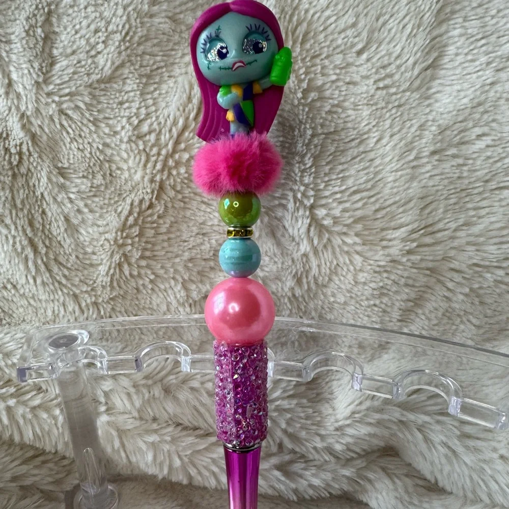 NBC DOORABLE GLOW IN THE DARK PEN SET